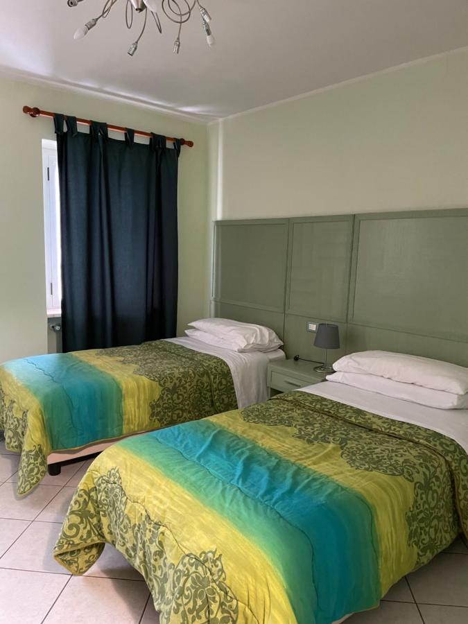 Casa Azzurra Camere Serravalle Sesia Exterior foto